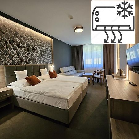 Hotel Slavia Svidnik Spa & Restaurant Extérieur photo