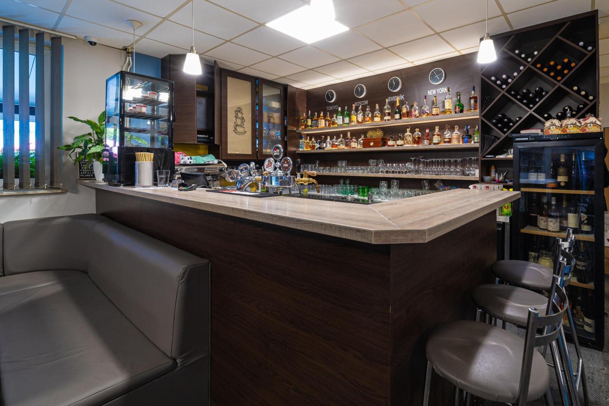 Hotel Slavia Svidnik Spa & Restaurant Extérieur photo