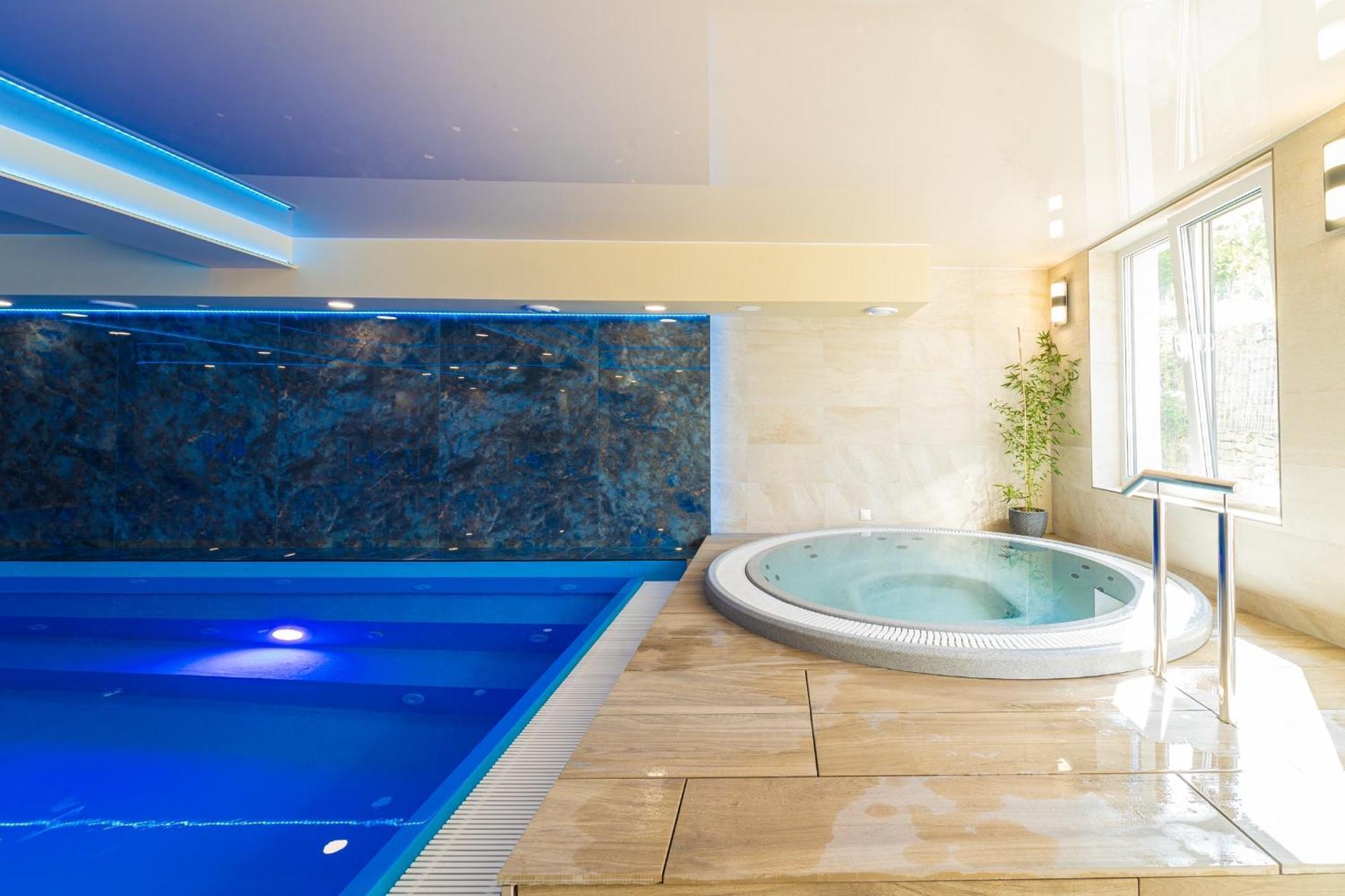 Hotel Slavia Svidnik Spa & Restaurant Extérieur photo