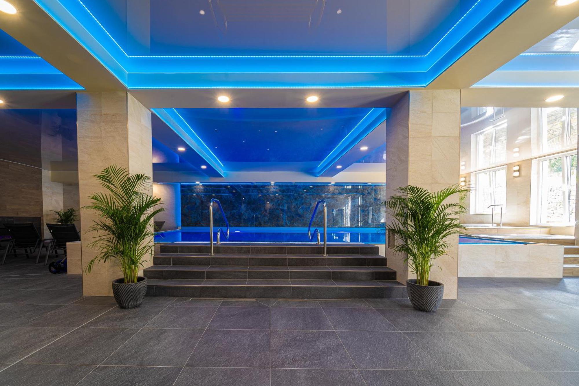 Hotel Slavia Svidnik Spa & Restaurant Extérieur photo
